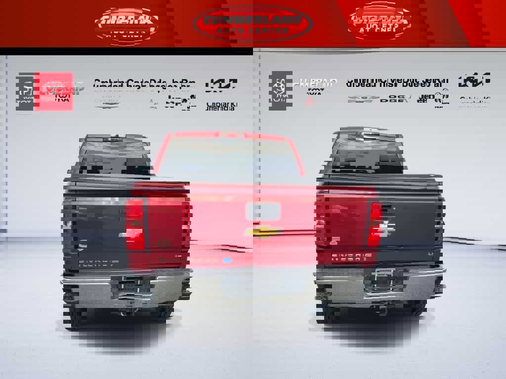 Used 2018 Chevrolet Silverado 1500 LT w/ LT Eassist Package image 7