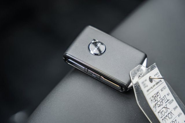 New 2026 Volvo XC90 B6 Plus w/ Protection Package Premier image 44