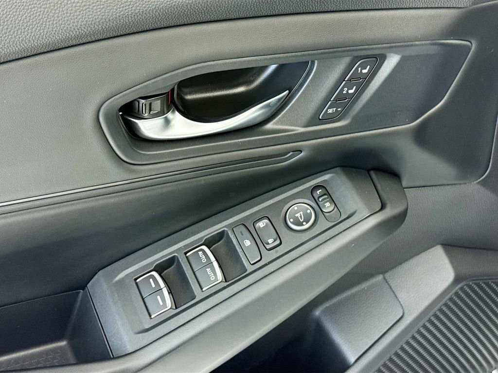 Certified 2024 Honda Accord EX-L image 23