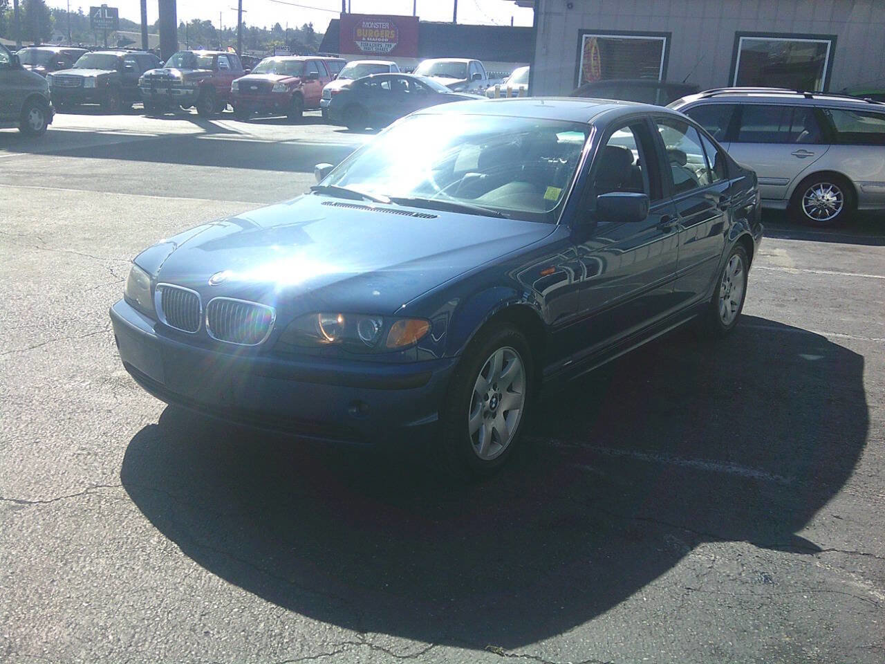 Used 2003 BMW 325xi Sedan image 2