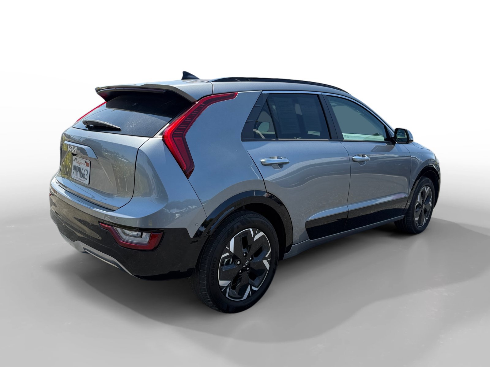 Certified 2024 Kia Niro Wave FWD image 5