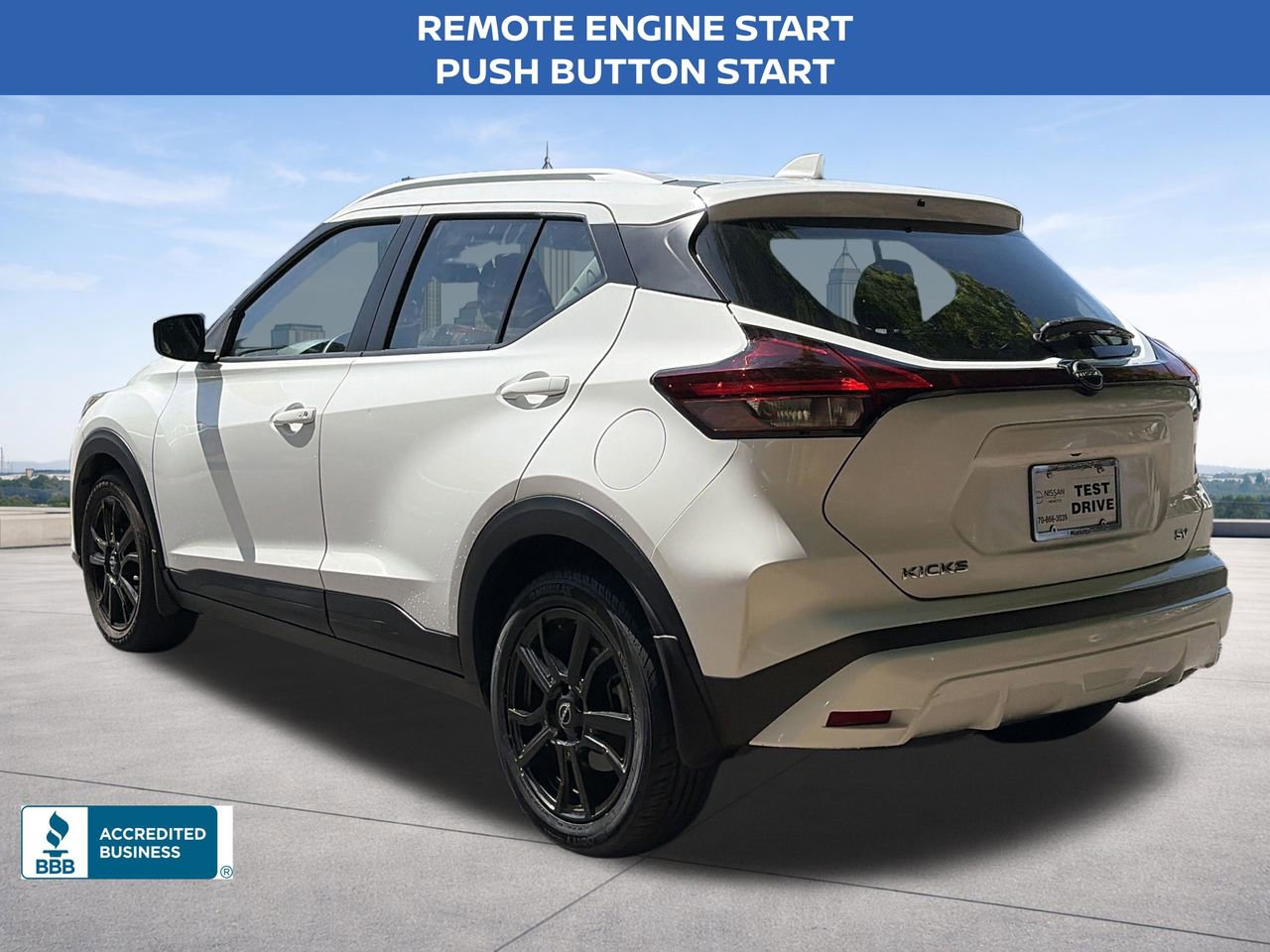 Certified 2022 Nissan Kicks SV image 2