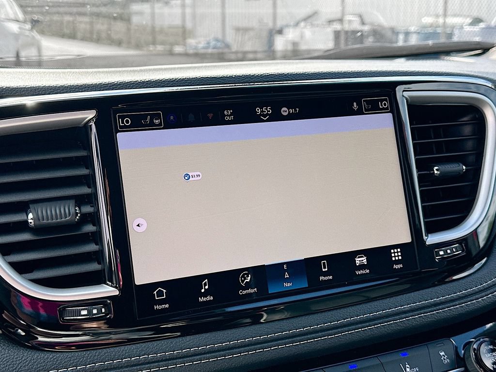 New 2027 Chrysler Pacifica Limited FWD image 20