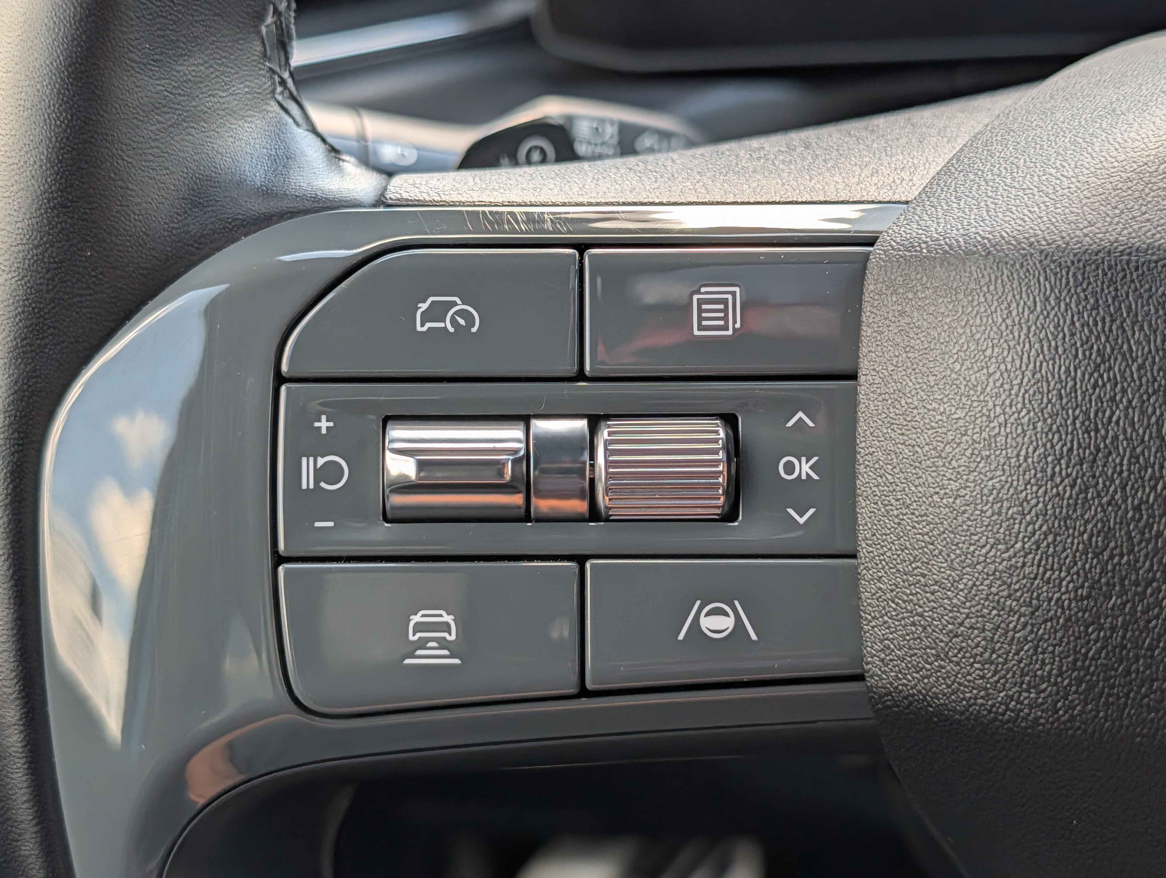 Certified 2024 Kia EV9 GT-Line AWD/4WD image 33