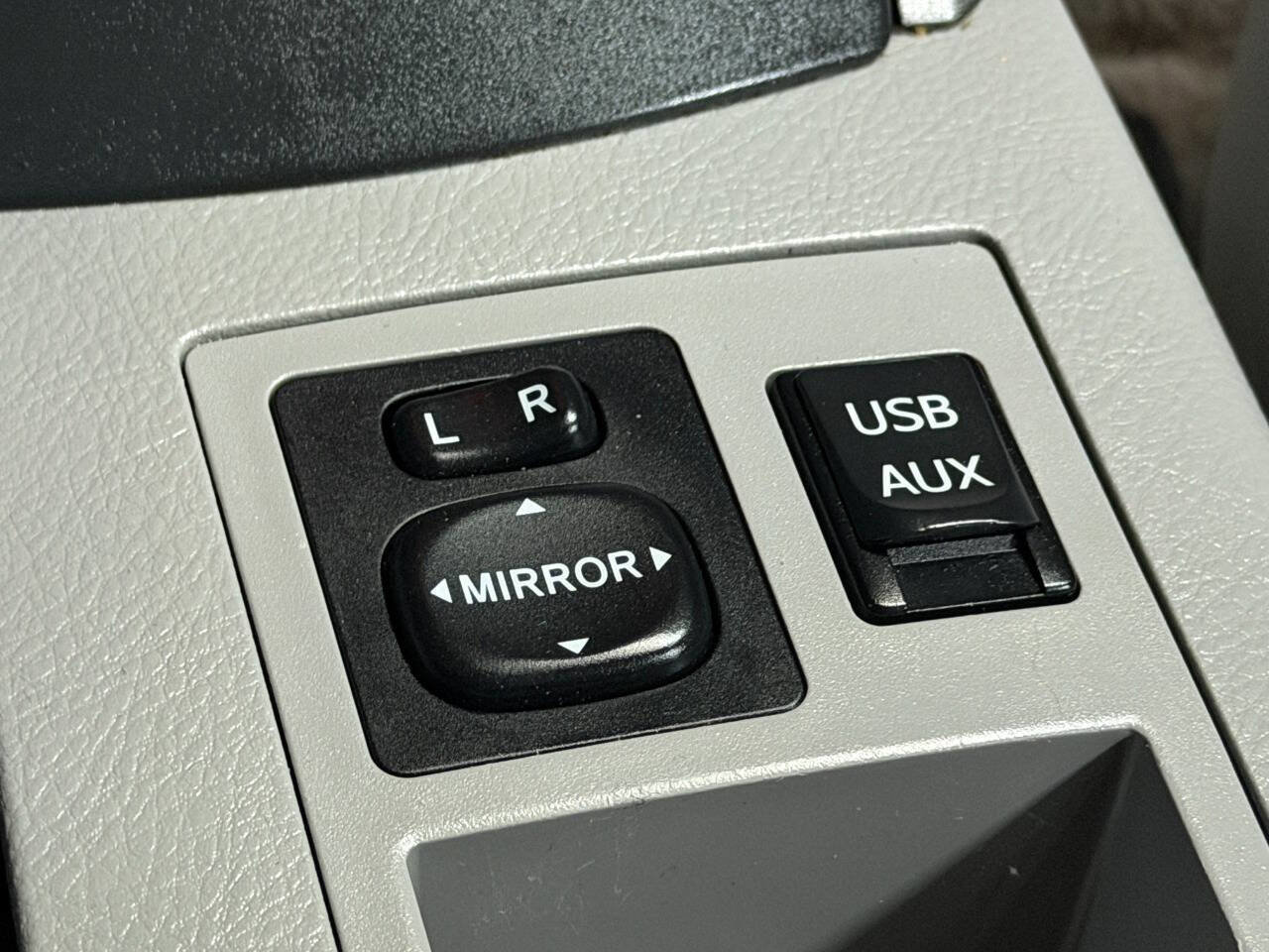 Used 2012 Toyota RAV4 Limited w/ Premium Plus Value Pkg image 48