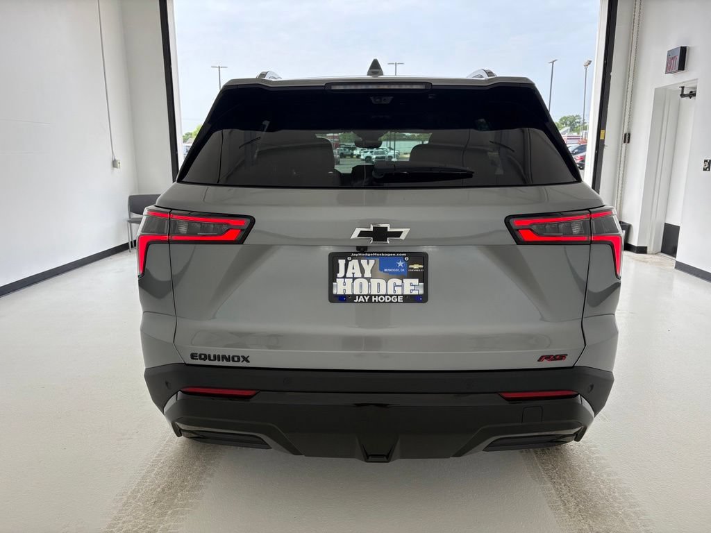 New 2027 Chevrolet Equinox RS w/ Safety and Technology Package FWD image 19