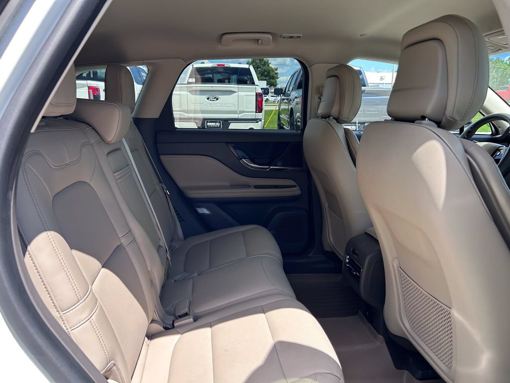 Used 2020 Lincoln Corsair AWD w/ Equipment Group 101A image 20