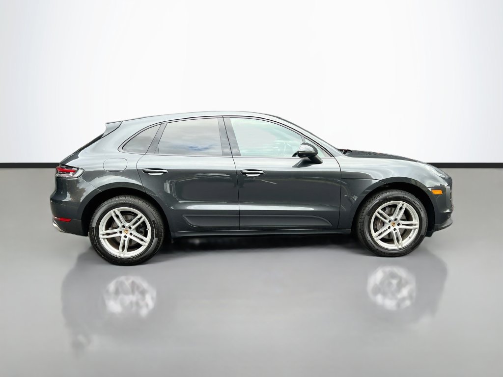 Certified 2021 Porsche Macan AWD/4WD image 8