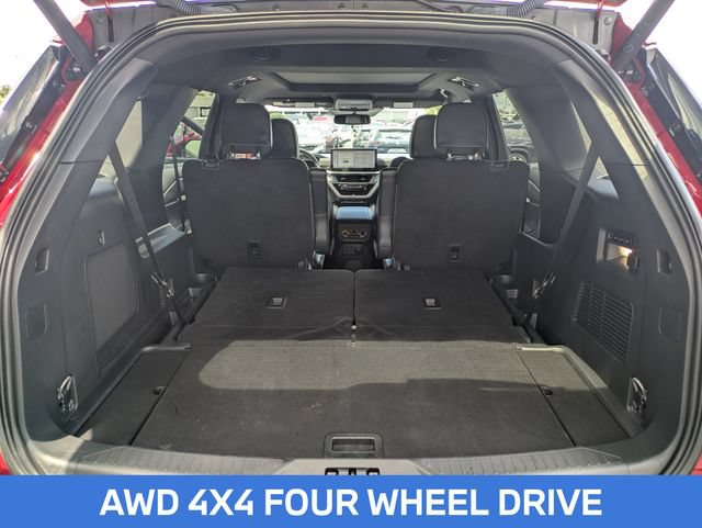 Used 2025 Ford Explorer ST-Line w/ Premium Package AWD/4WD image 29
