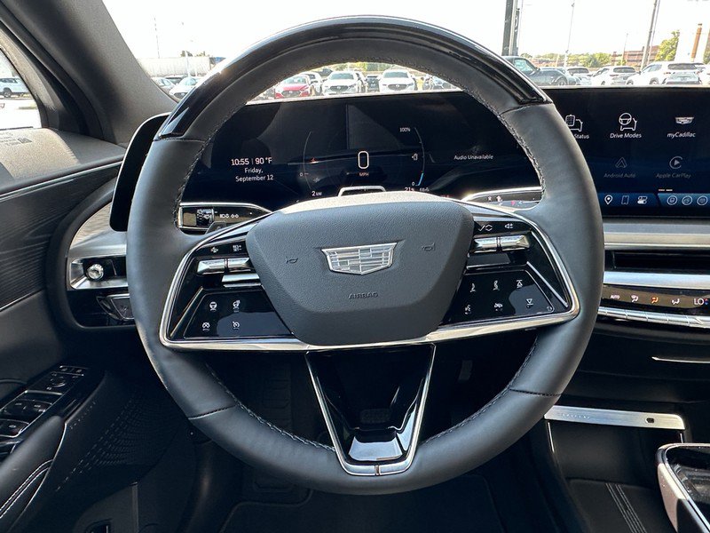 New 2026 Cadillac Lyriq Luxury image 9