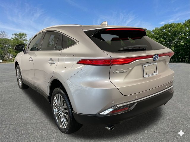 Used 2023 Toyota Venza Limited AWD/4WD image 7