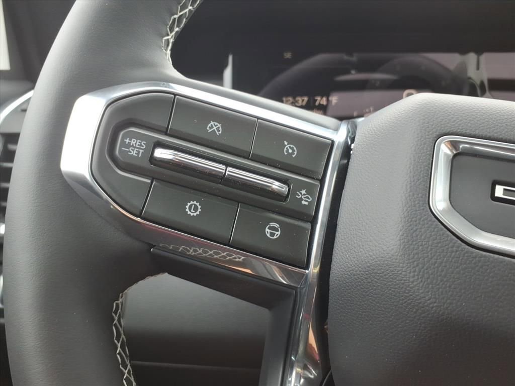 New 2026 GMC Acadia Denali w/ Super Cruise Package image 18