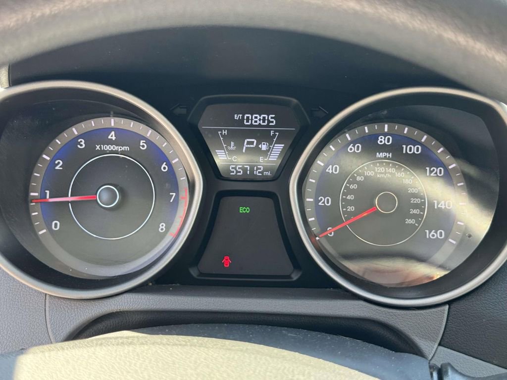 Used 2015 Hyundai Elantra SE w/ Option Group 02 FWD image 21