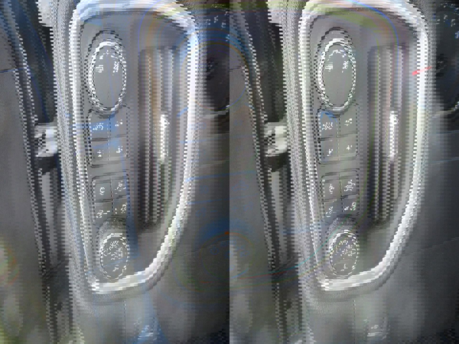 Used 2019 Chevrolet Silverado 1500 LTZ w/ LTZ Plus Package image 10