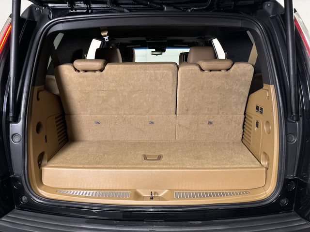 Used 2017 Cadillac Escalade Platinum AWD/4WD image 27