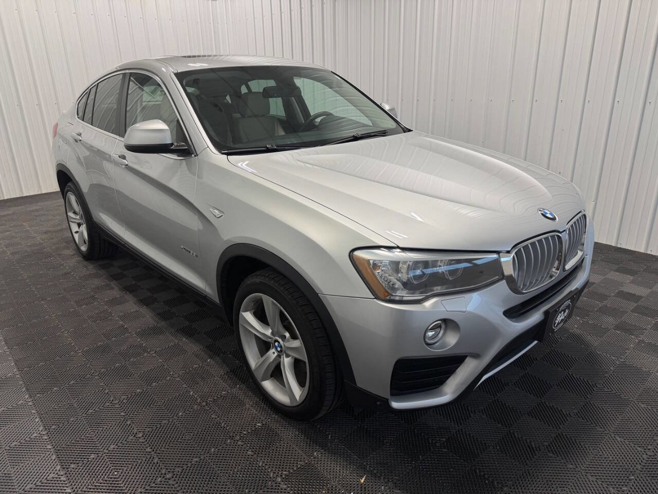 Used 2015 BMW X4 xDrive35i AWD/4WD image 2