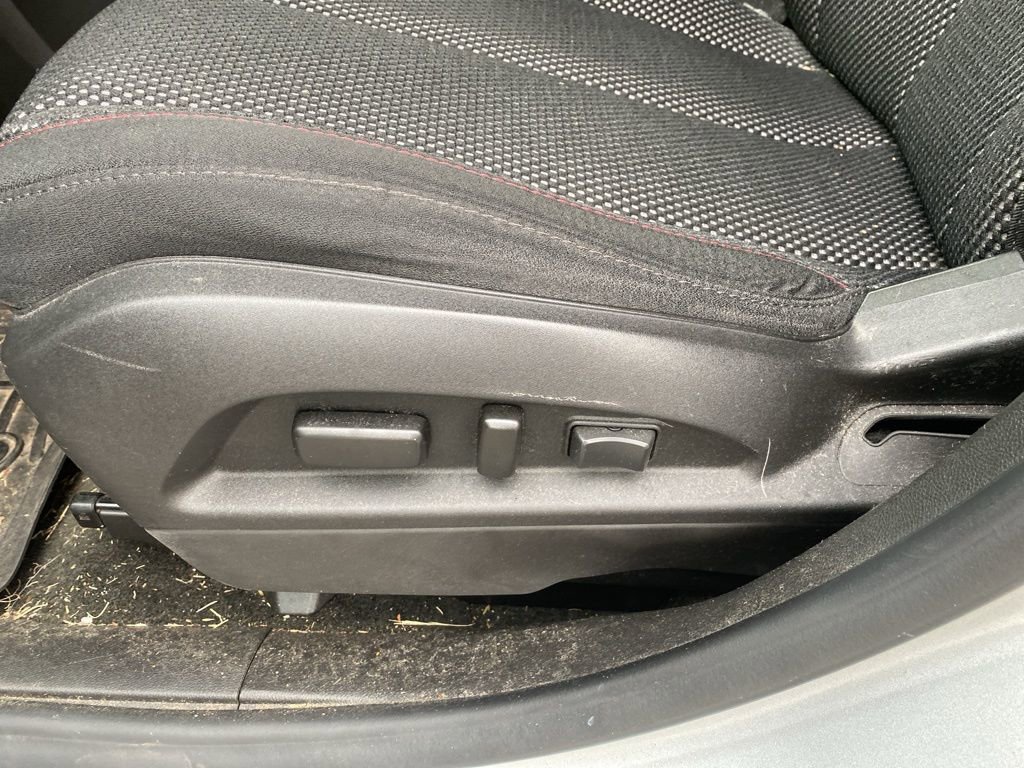 Used 2015 GMC Terrain SLE w/ Safety Package image 10