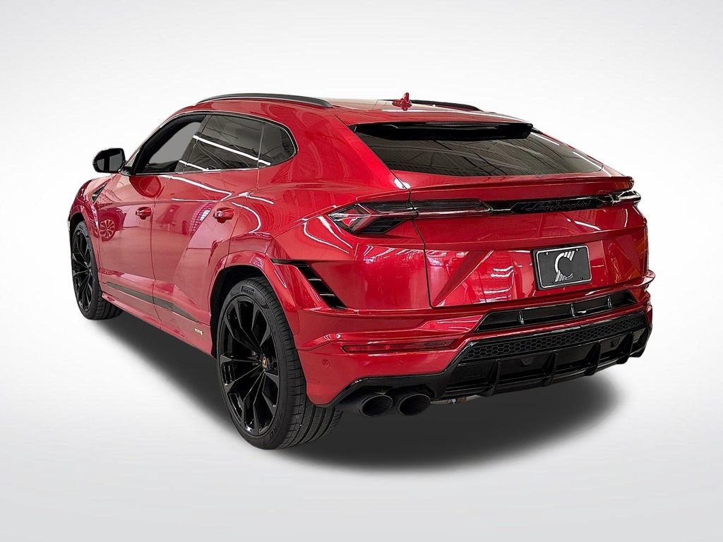Used 2024 Lamborghini Urus S AWD/4WD image 3