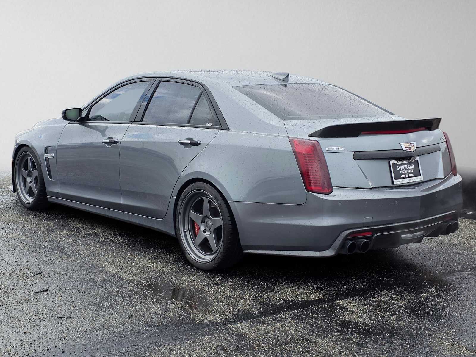 Used 2019 Cadillac CTS V w/ Carbon Fiber Package RWD image 5