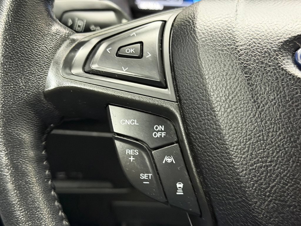 Used 2022 Ford Edge Titanium w/ Equipment Group 301A AWD/4WD image 29