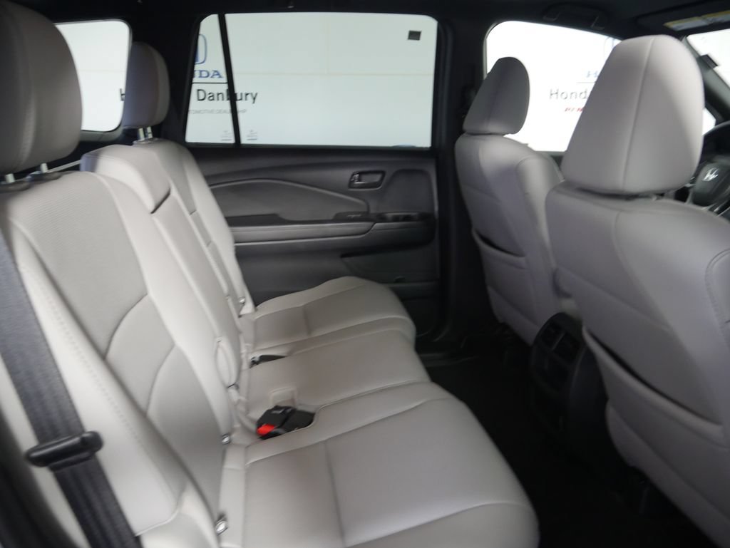 Certified 2023 Honda Passport EX-L image 8