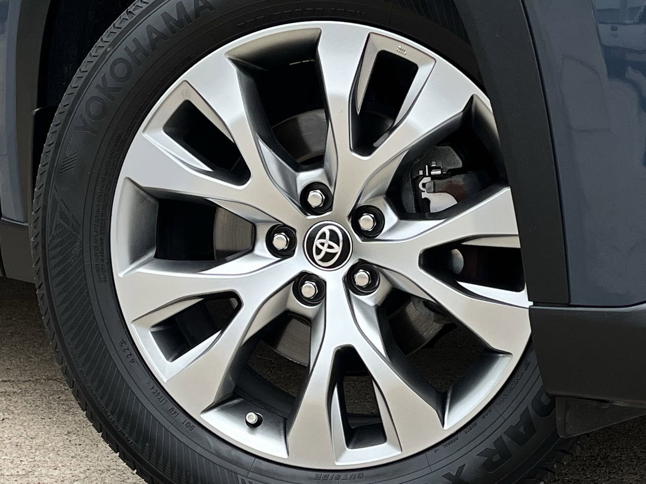 Used 2024 Toyota Grand Highlander FWD image 31