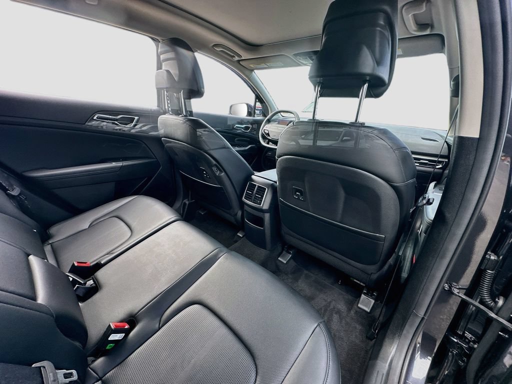 Certified 2026 Kia Sportage SX FWD image 30