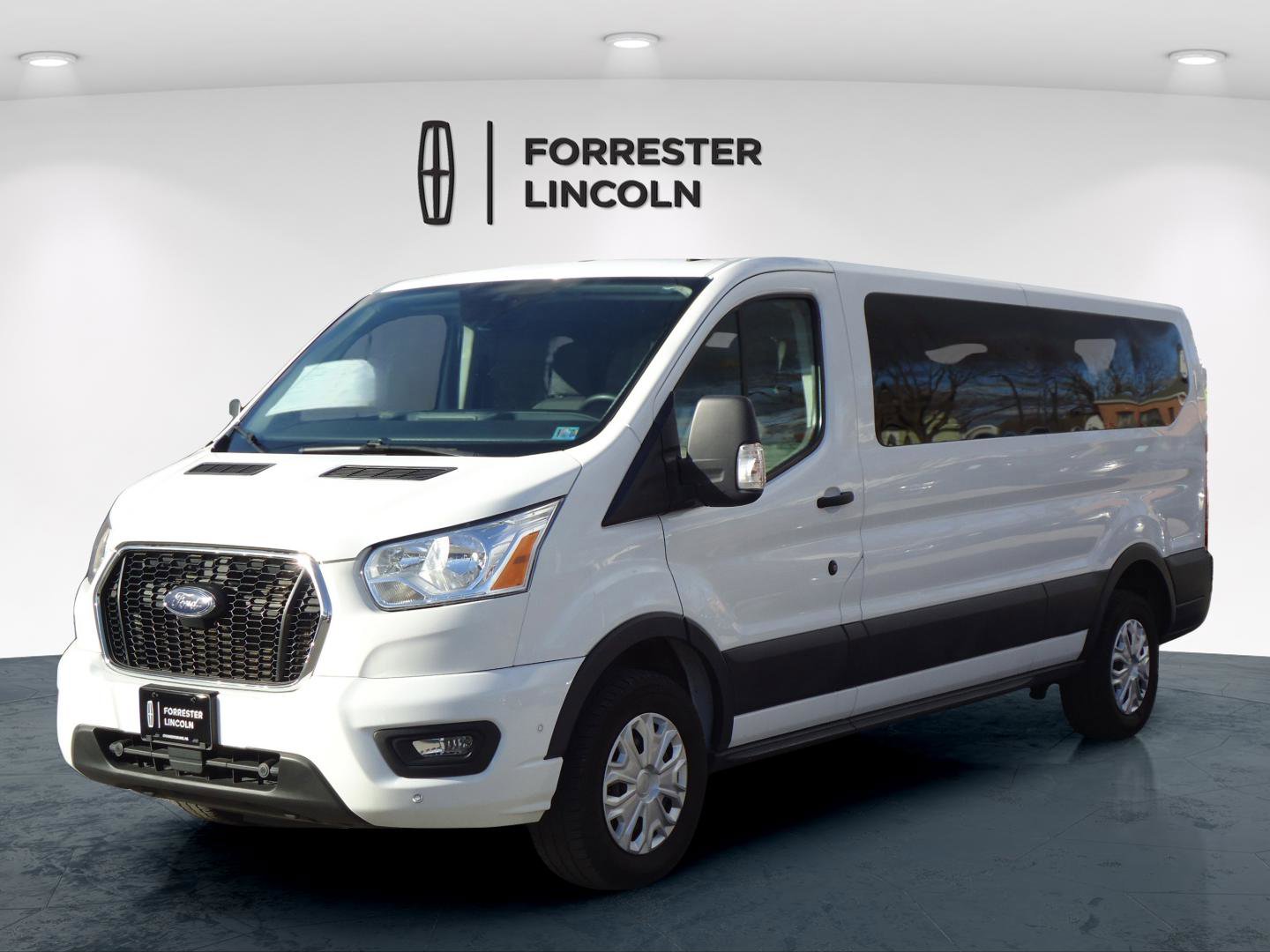Used 2021 Ford Transit 350 XLT image 5