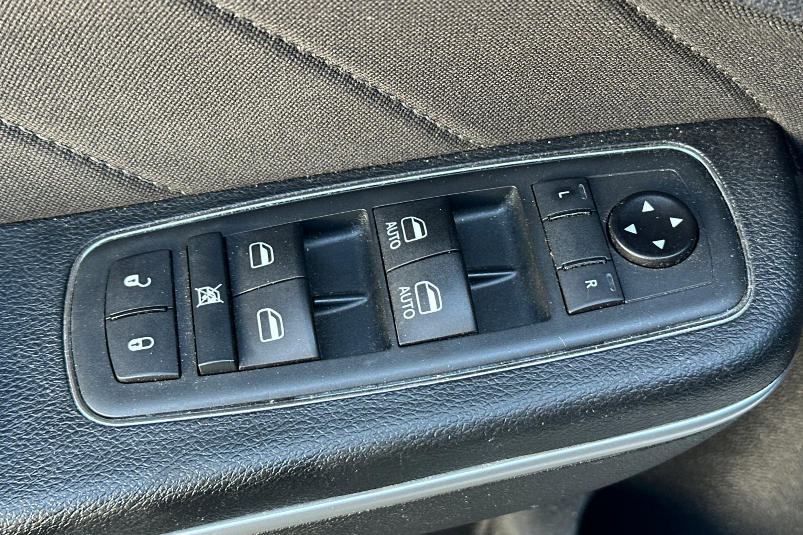 Used 2020 Dodge Charger GT w/ Driver Convenience Group image 12