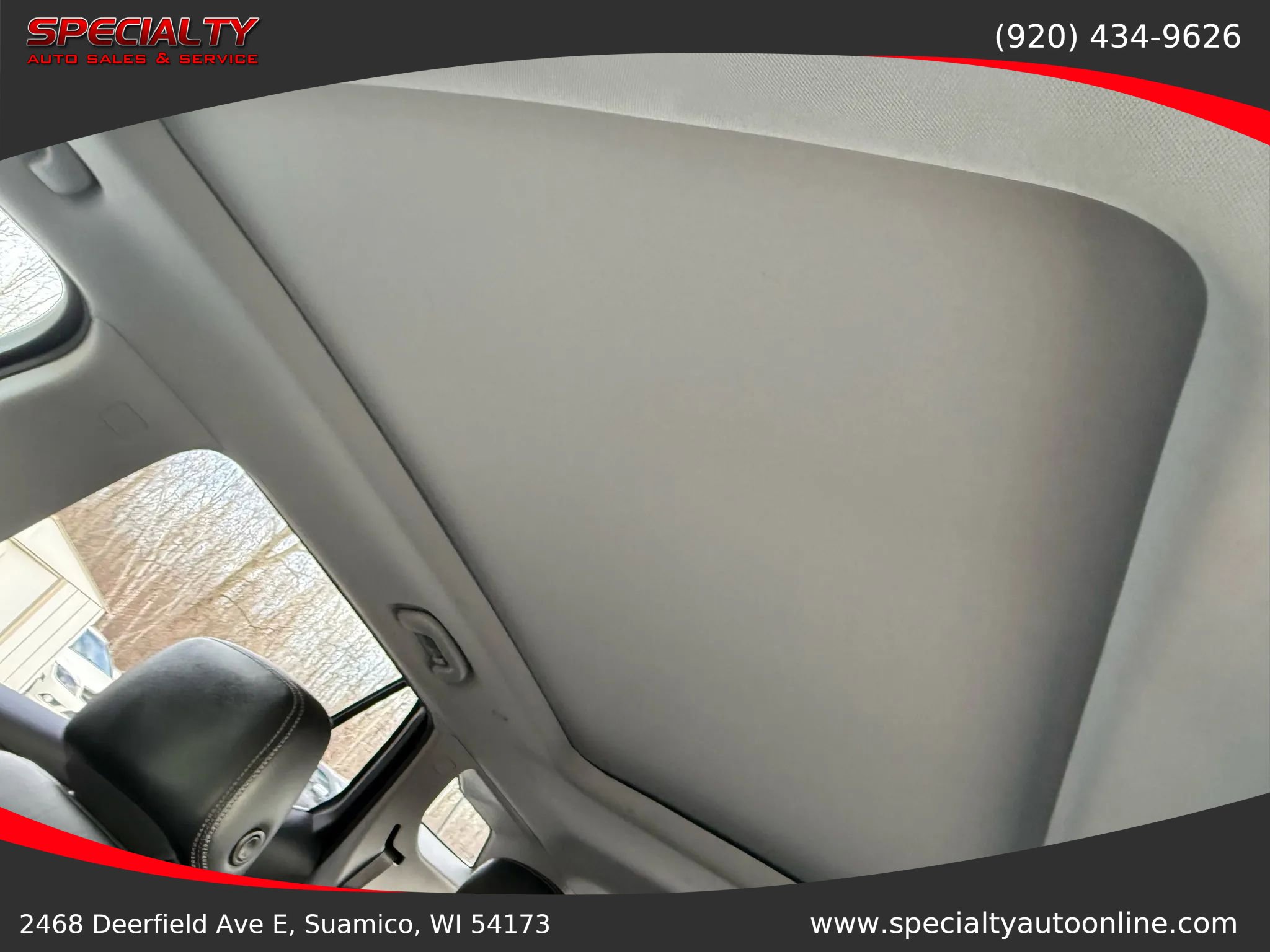 Used 2022 GMC Terrain SLT w/ Tech Package image 27