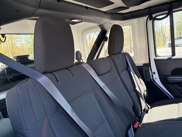 Used 2018 Jeep Wrangler Unlimited Rubicon image 31