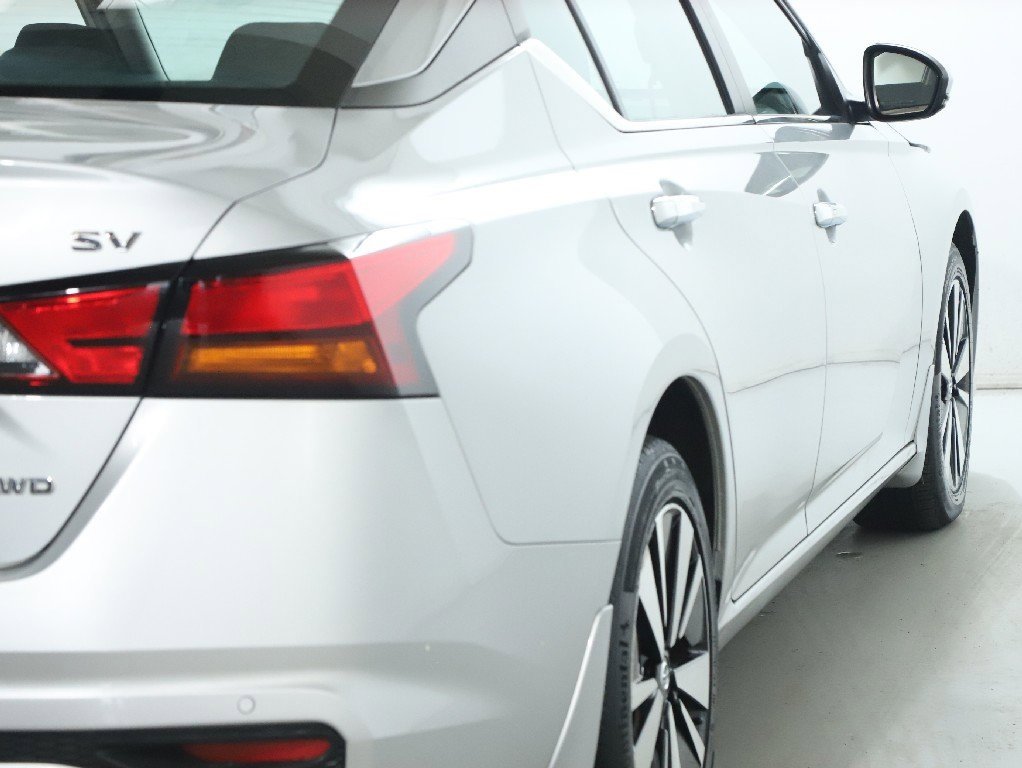 Used 2021 Nissan Altima 2.5 SV w/ SV Premium Package image 45