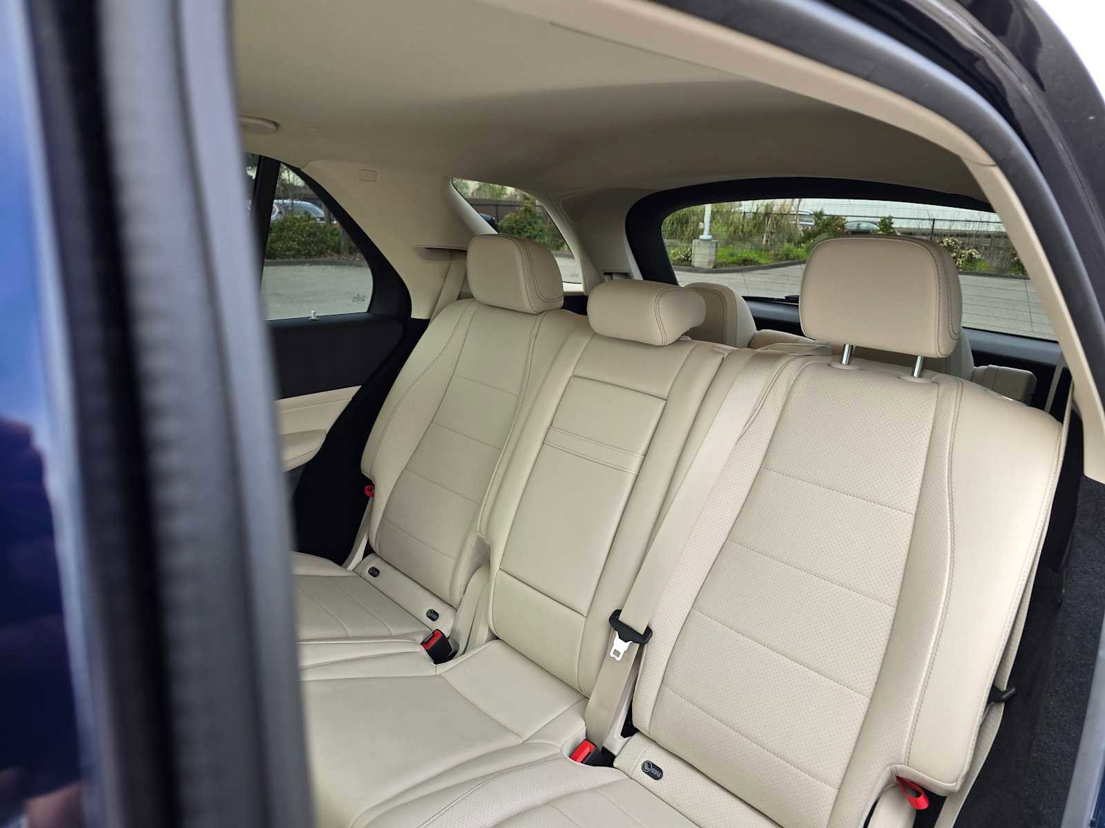 Used 2021 Mercedes-Benz GLE 350 4MATIC image 19