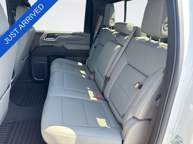 Used 2025 Chevrolet Silverado 2500 LTZ w/ LTZ Convenience Package AWD/4WD image 22