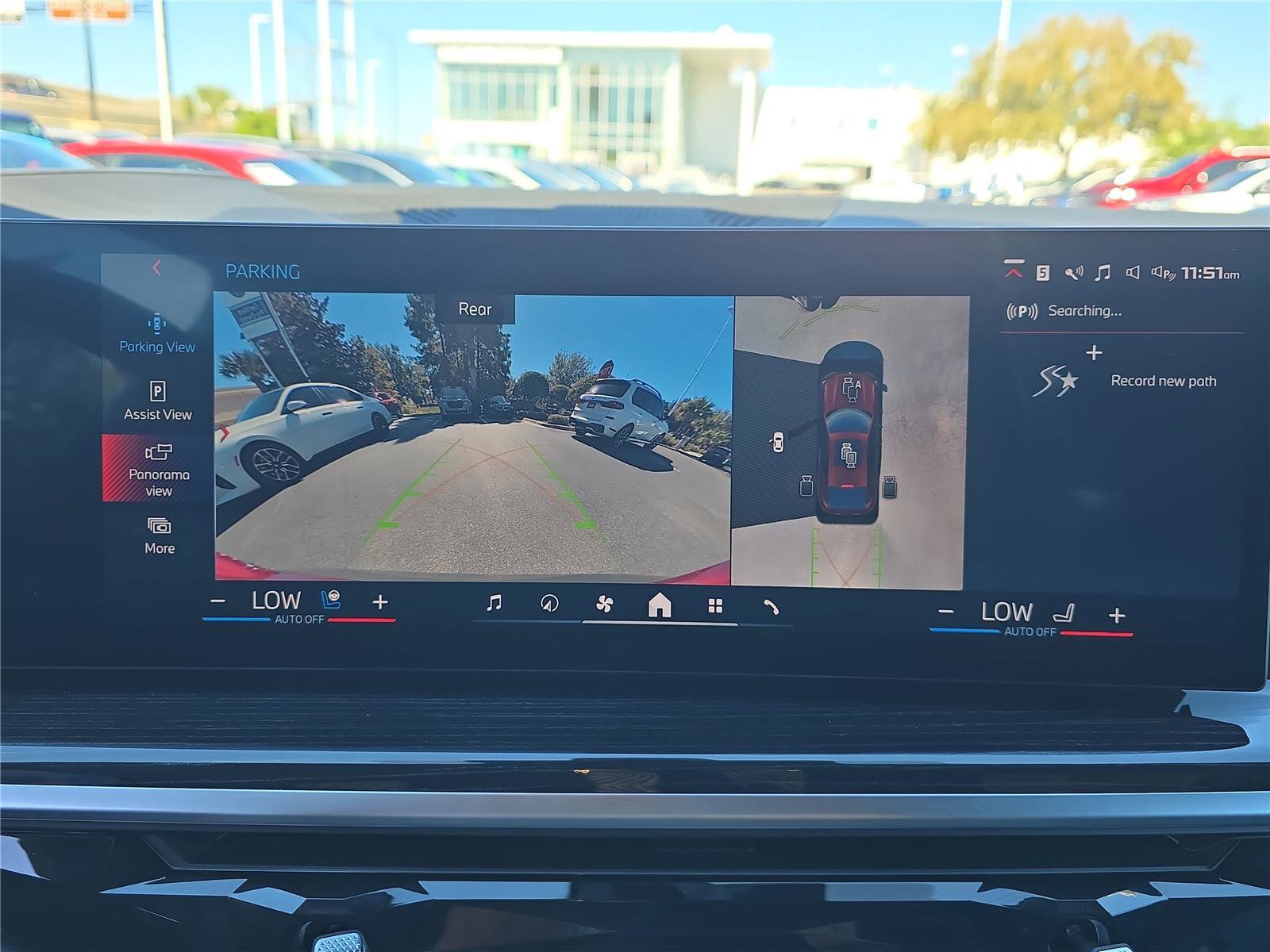 Used 2025 BMW X6 M60i image 21