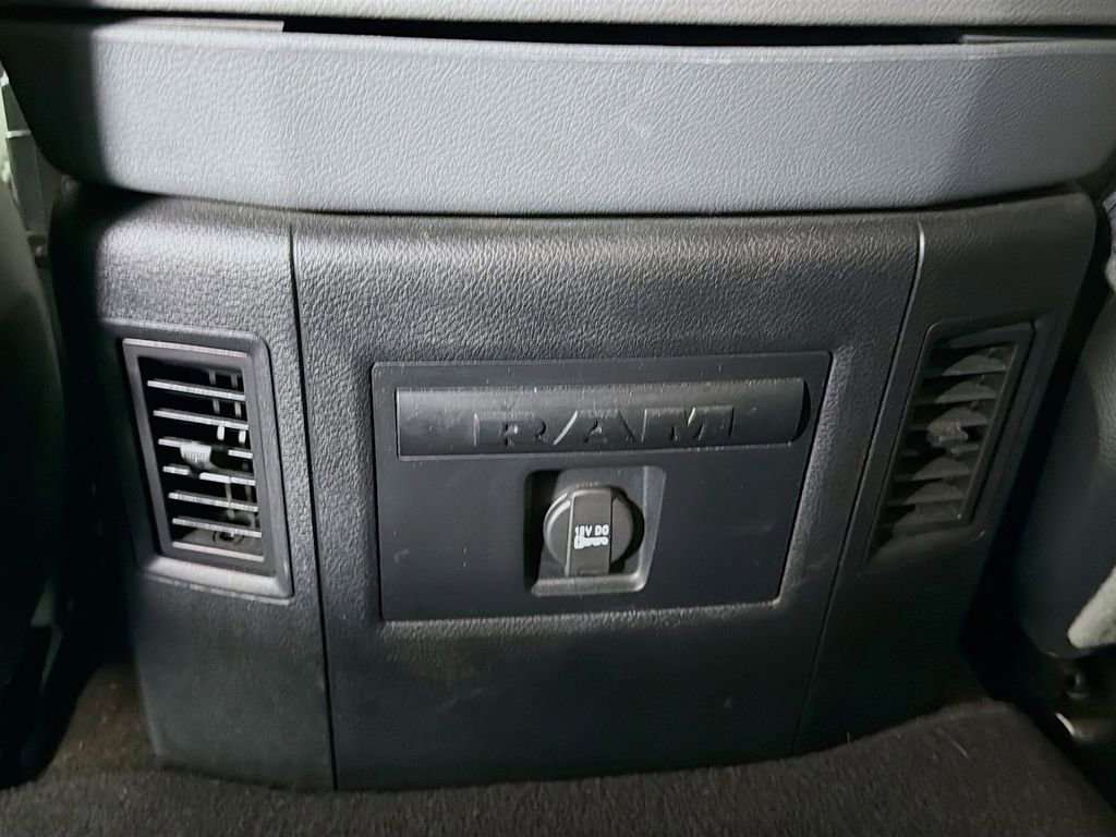 Used 2016 RAM 1500 Lone Star image 28