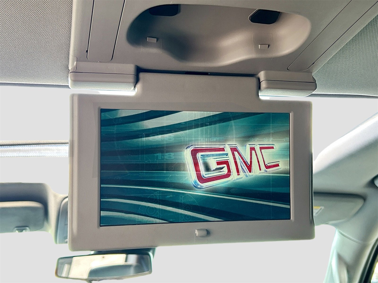 Used 2019 GMC Yukon XL Denali w/ Open Road Package image 27