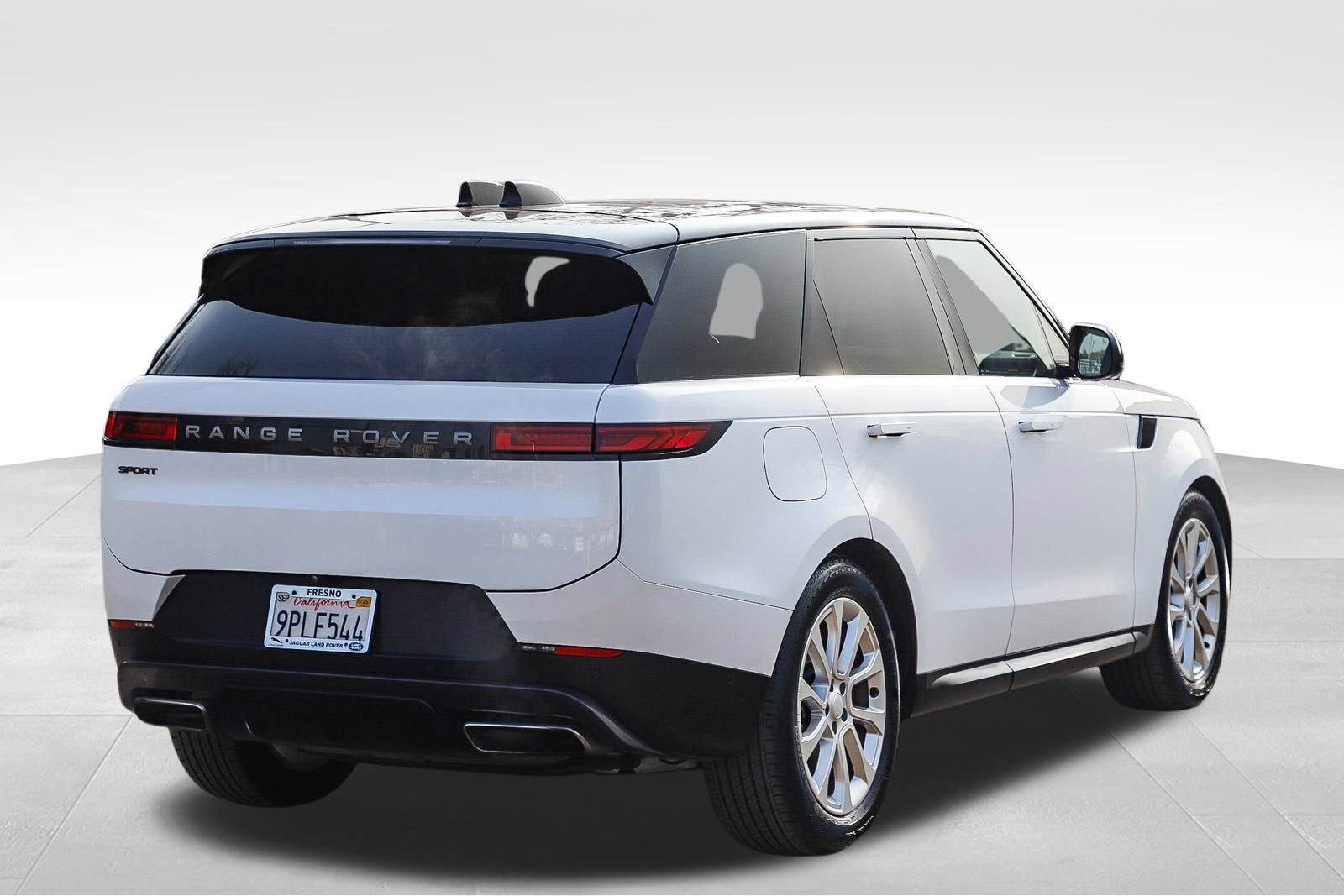 Certified 2024 Land Rover Range Rover Sport SE image 4