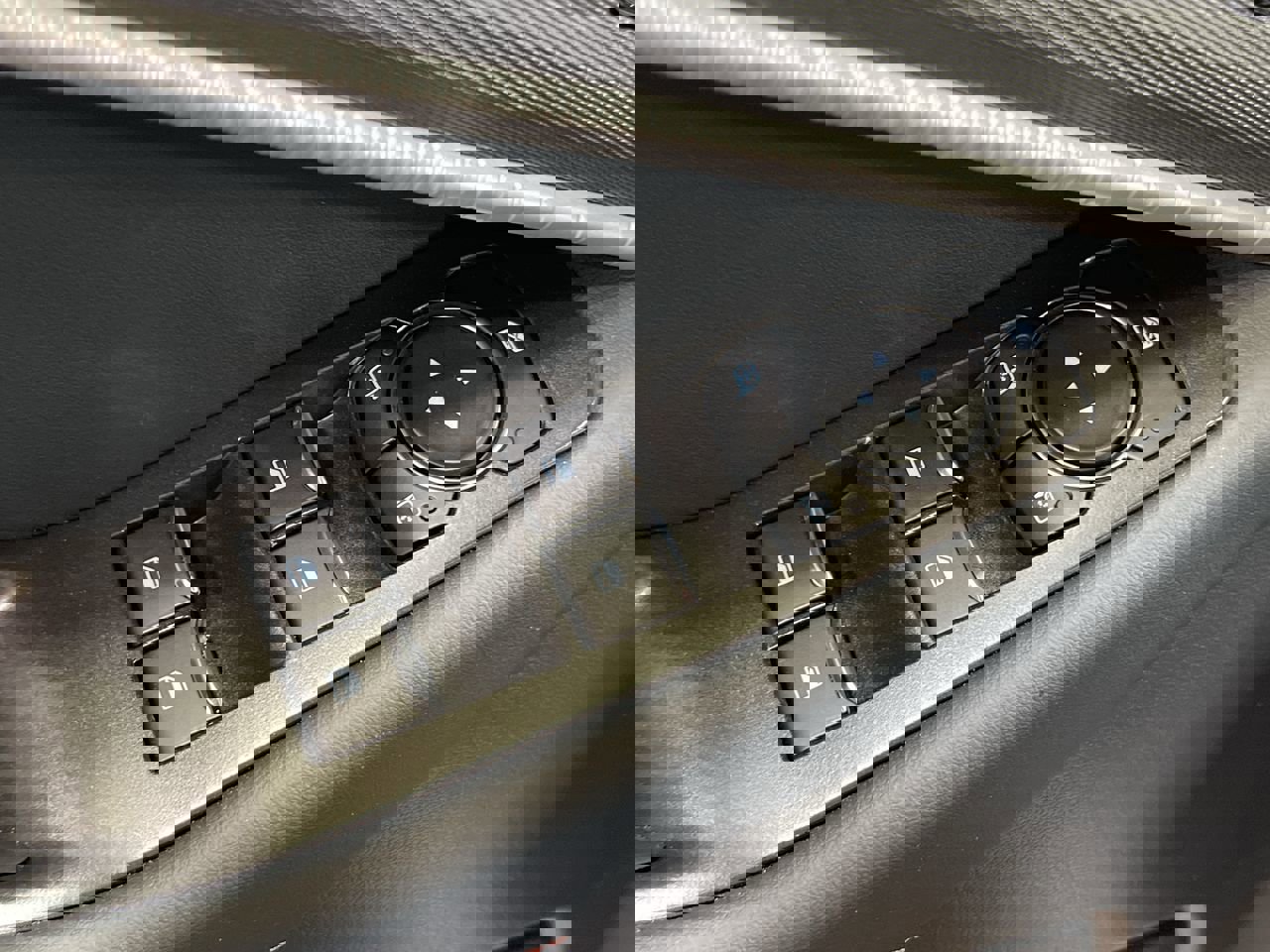 New 2025 Ford Explorer ST-Line image 29