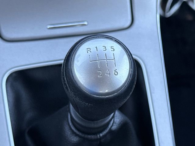 Used 2014 Nissan Sentra S image 29