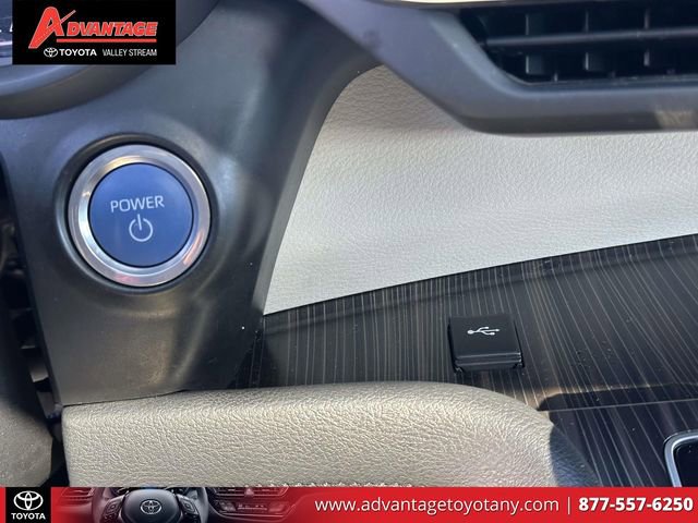 Used 2022 Toyota Sienna Platinum image 32