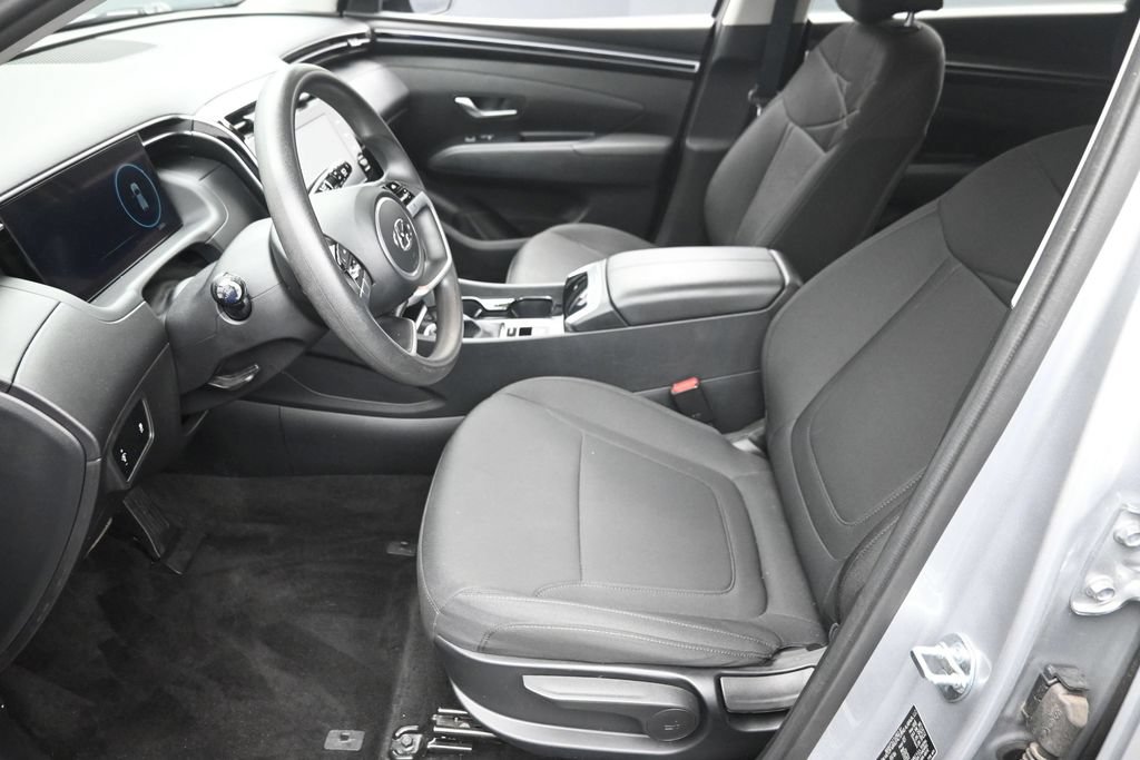 Used 2024 Hyundai Tucson SE AWD/4WD image 16