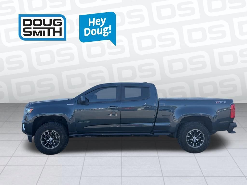 Used 2017 Chevrolet Colorado Z71 AWD/4WD image 3