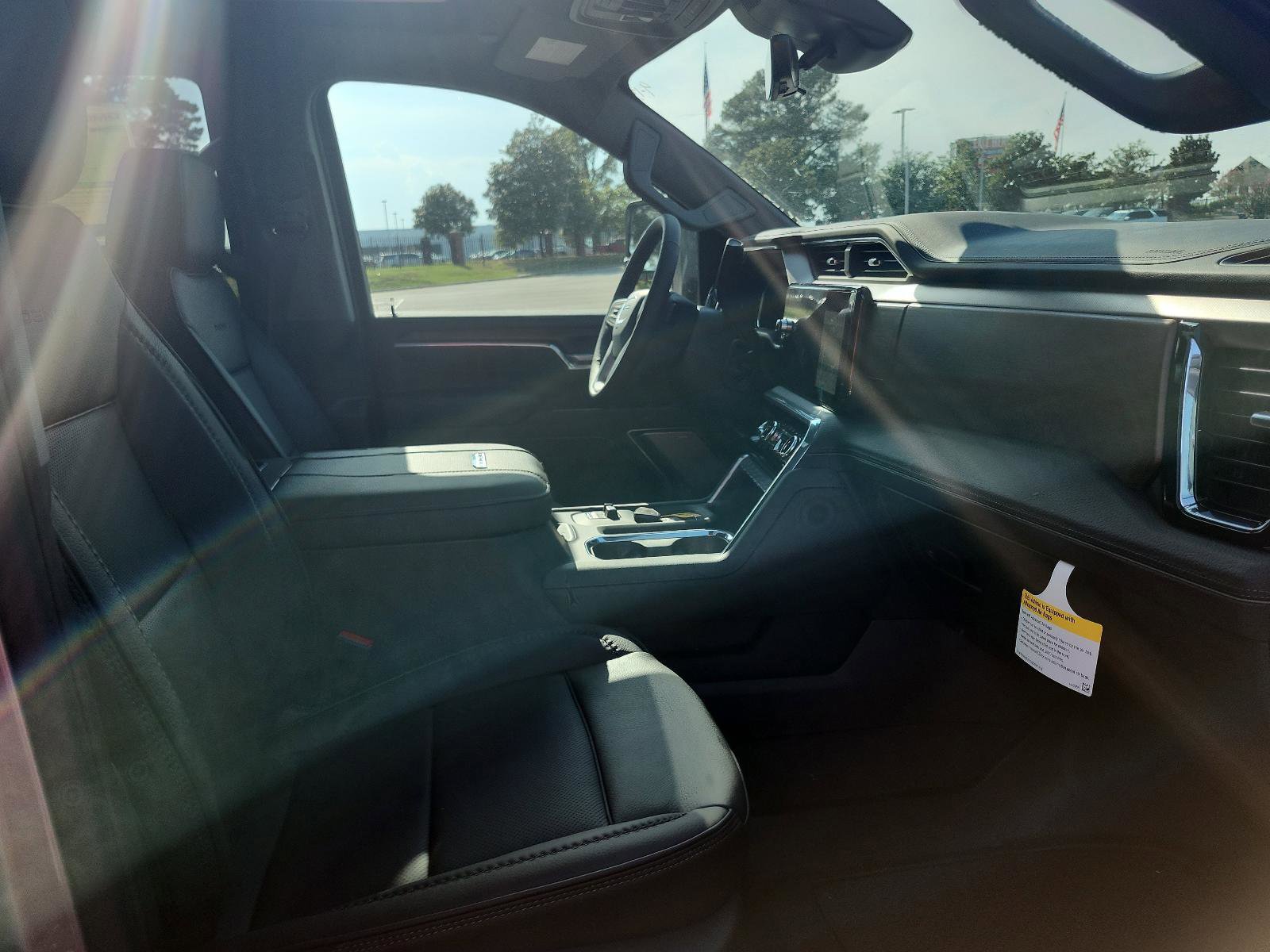 New 2026 GMC Sierra 2500 Denali w/ Denali Reserve Package image 7