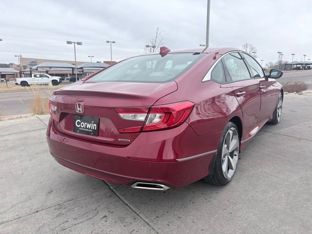 Used 2018 Honda Accord Touring image 8