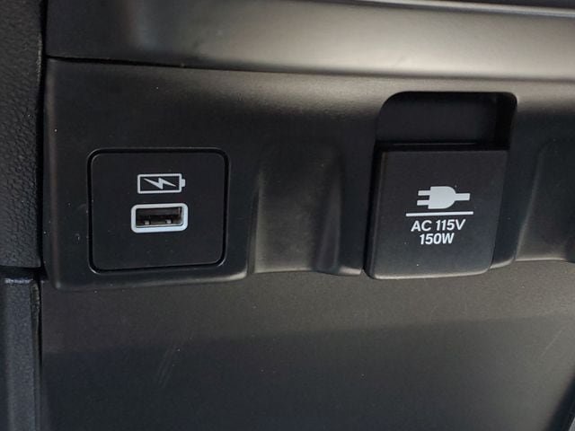 Used 2024 Honda Odyssey Elite image 34