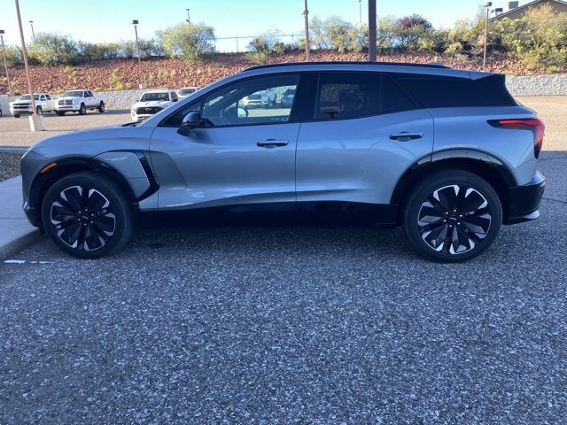 Used 2024 Chevrolet Blazer EV RS image 2