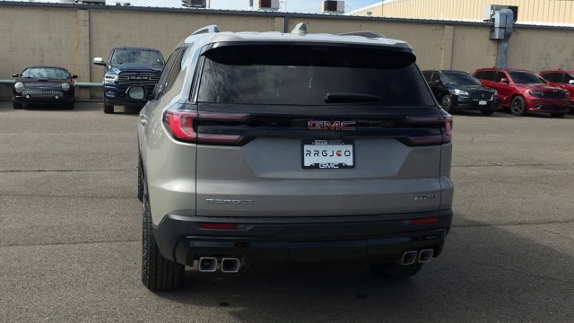 New 2026 GMC Acadia AT4 w/ Luxury Package AWD/4WD image 9