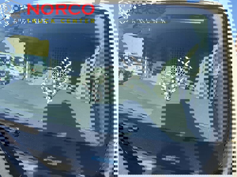 Used 2018 Nissan NV 1500 S w/ Rear Door Glass Package image 29