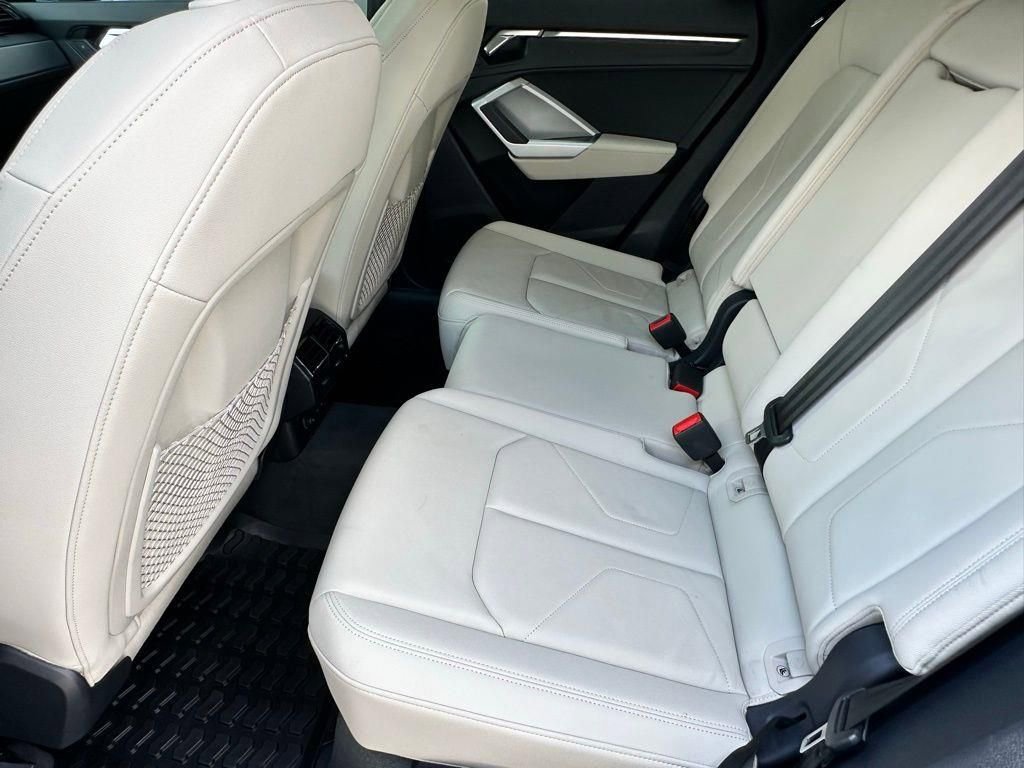 Used 2022 Audi Q3 2.0T Premium w/ Convenience Package image 7